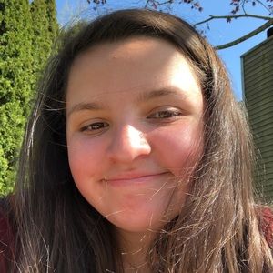 Meet your Posher, Avery